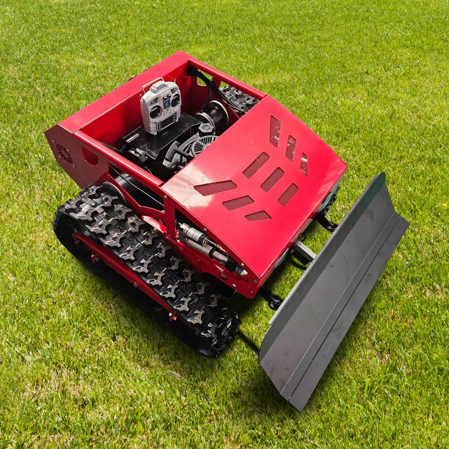 Remote Control Lawn Mower All Terrain Hybrid Oil Electric 45 Degree Climb